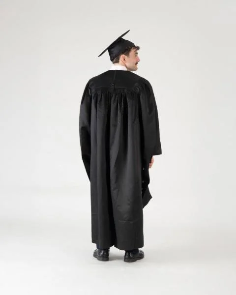 Masters Deluxe Cap & Gown | GraduationSource display picture 1