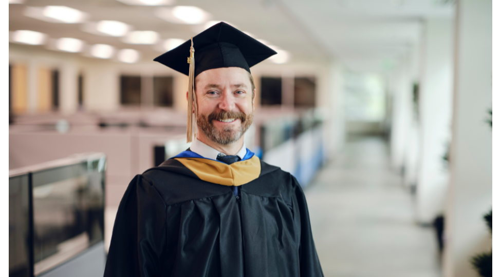 Buyers Guide: Bachelor’s Regalia