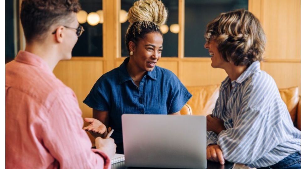Graduation Planning Timeline for 2027: When Schools Should Start Preparing for Graduation