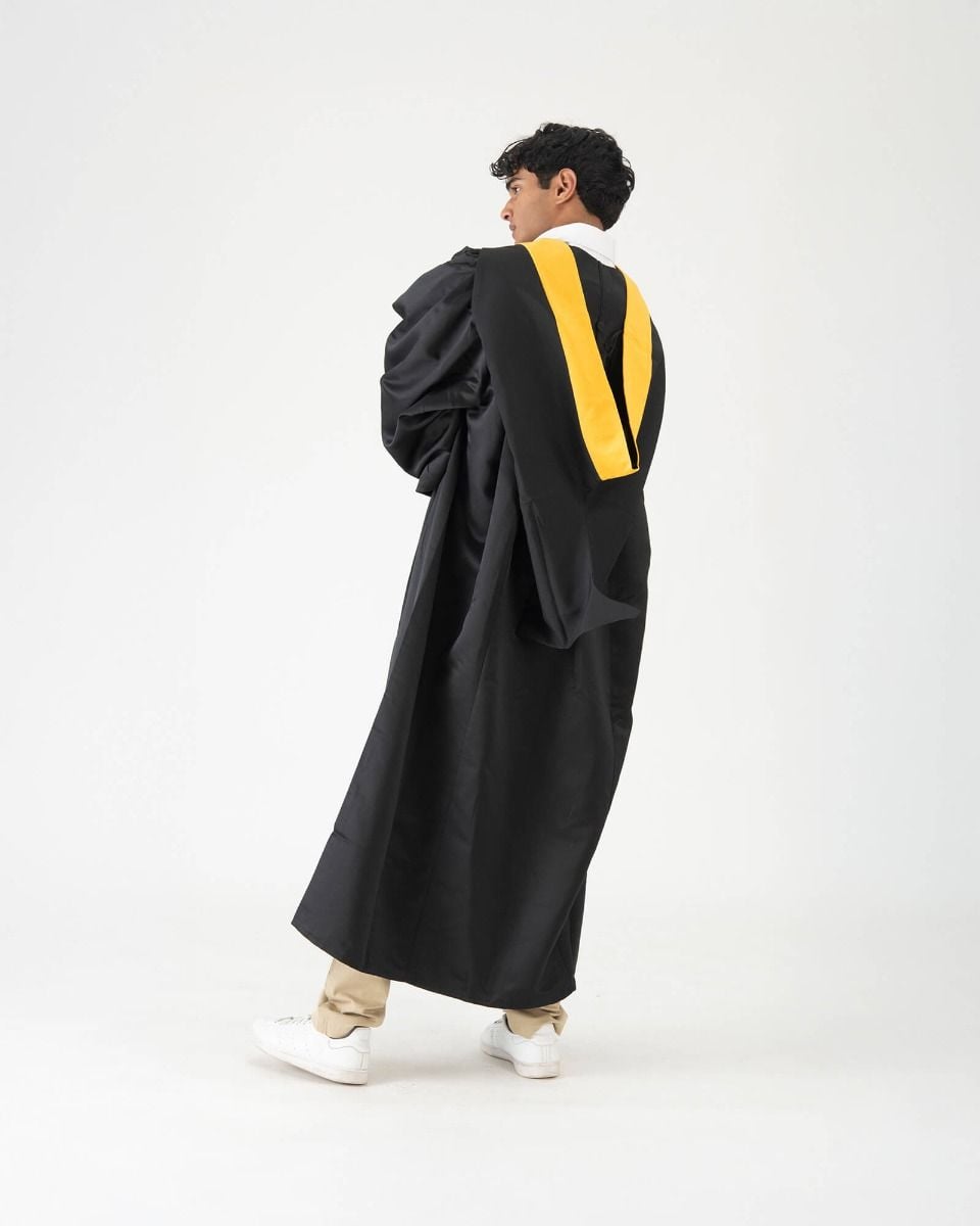 Classic Bachelors Hood