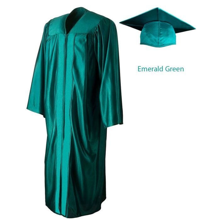 Happy Secret Unisex Adult Graduation Gown & Cap Set With 2021 Tassel Charm - Shiny Material For Photos