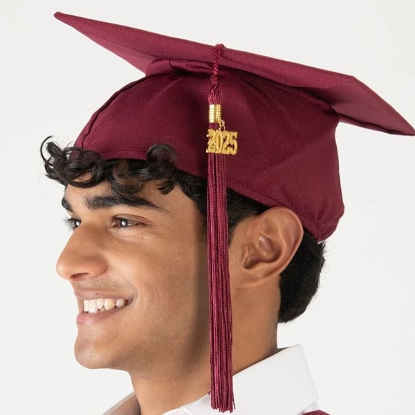Graduation tassels and signets in multiple school colors